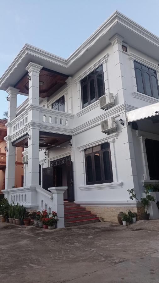 Inthavong Hotel/Guest House Vang Vieng Exterior photo
