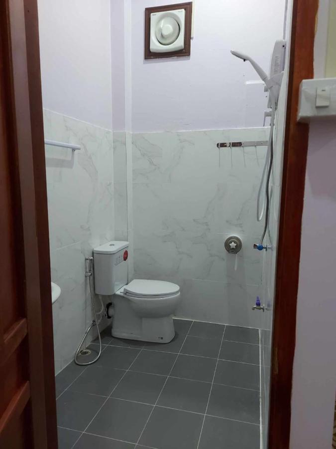 Inthavong Hotel/Guest House Vang Vieng Exterior photo